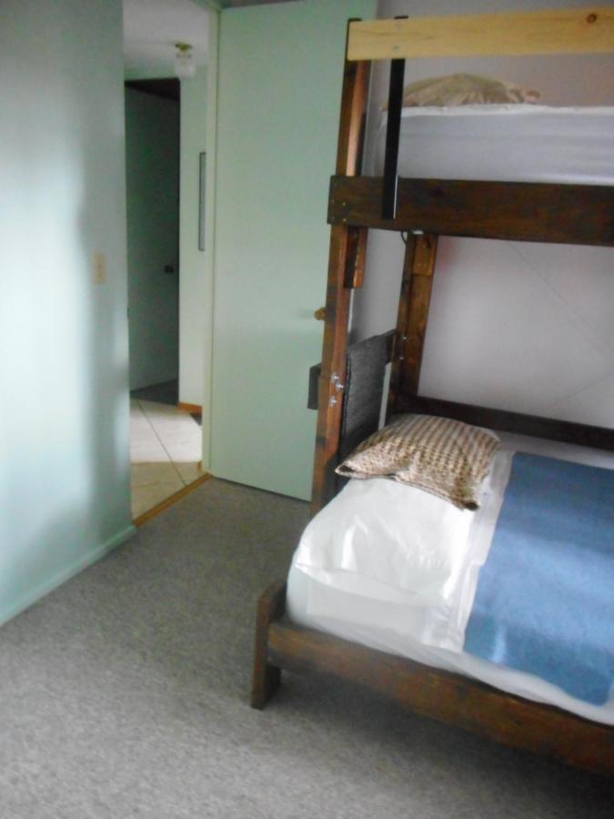Nice Bunk Bed Whitehorse Kültér fotó