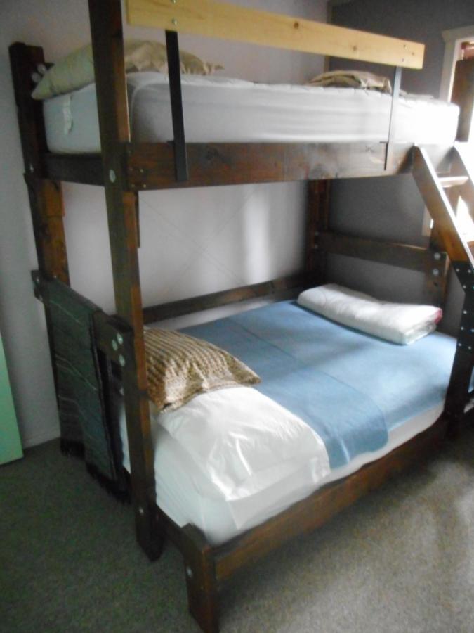 Nice Bunk Bed Whitehorse Kültér fotó
