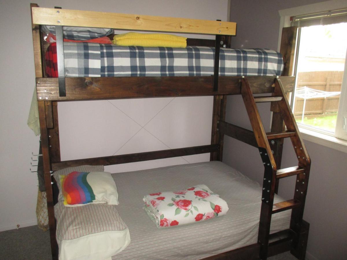 Nice Bunk Bed Whitehorse Kültér fotó