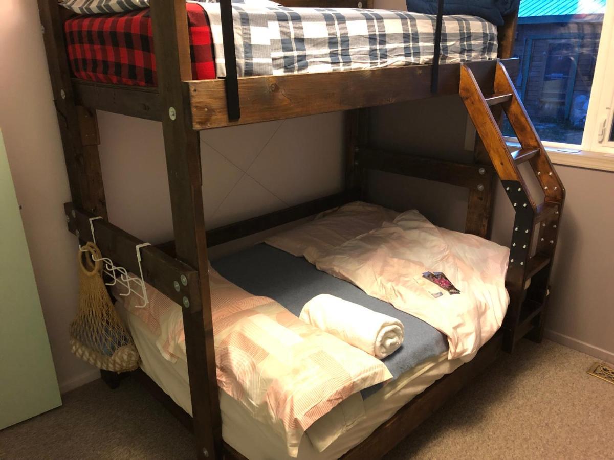 Nice Bunk Bed Whitehorse Kültér fotó
